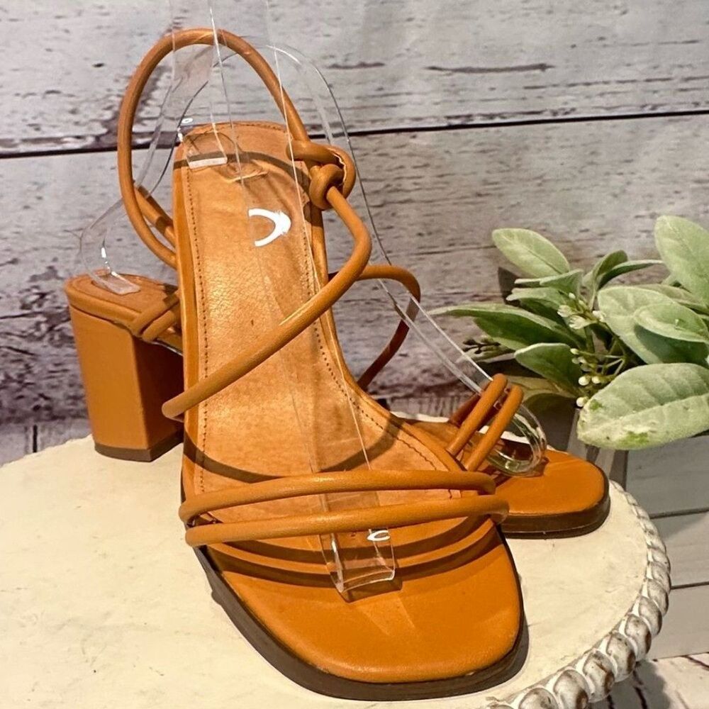 FIONA STRAPPY SANDAL IN NEUTRAL Tan Cognac Size 9